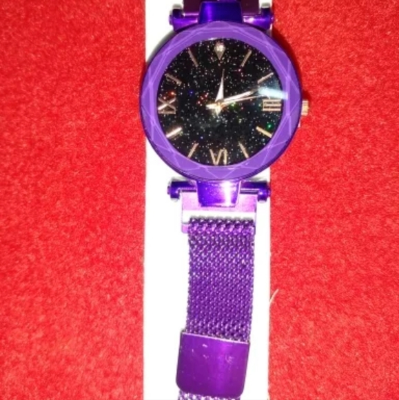 Buckle Magnetic Mesh Belt Diamond Quartz Watch - Picture 6 of 7